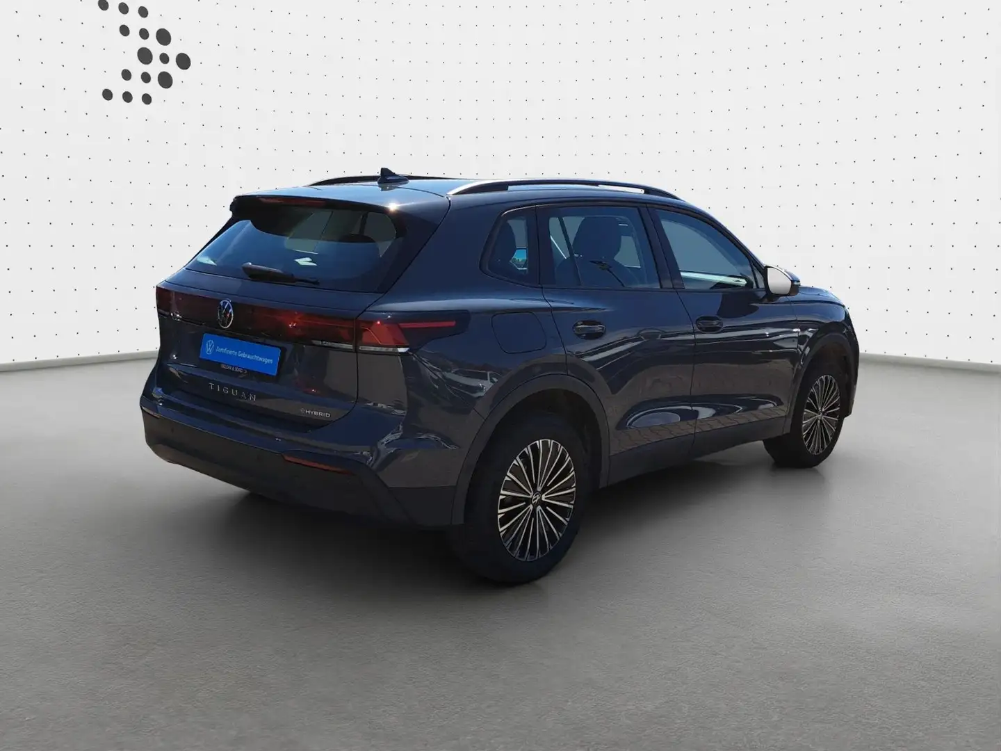 Volkswagen Tiguan Life 1.5 eHybrid RFK*LED*AHK*Digital*ACC Grau - 2