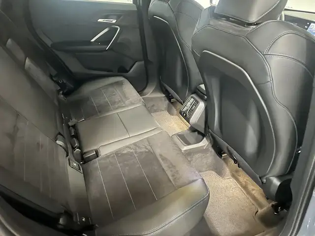 BMW X1 view 5