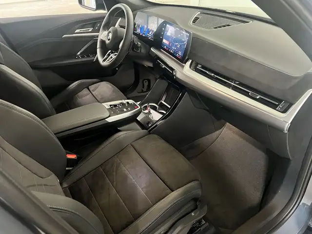 BMW X1 view 6