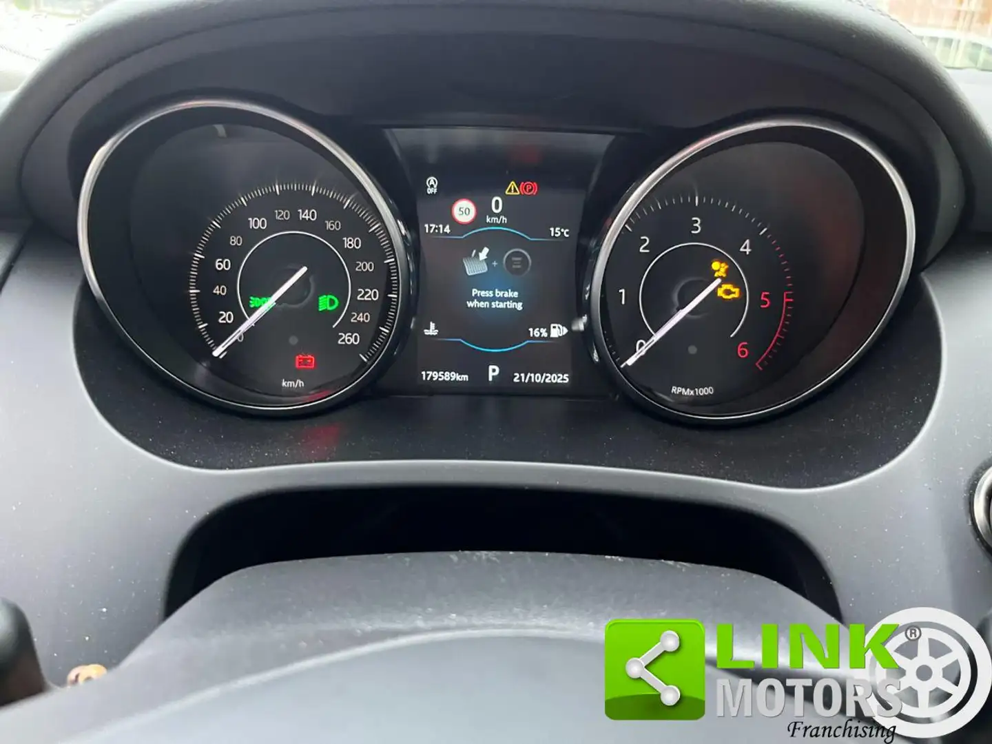 Jaguar E-Pace 2.0D 150 CV AWD aut. Noir - 2