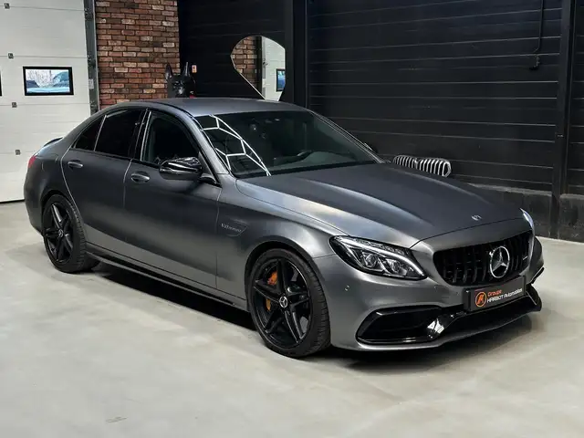 Mercedes-Benz C-Class view 3