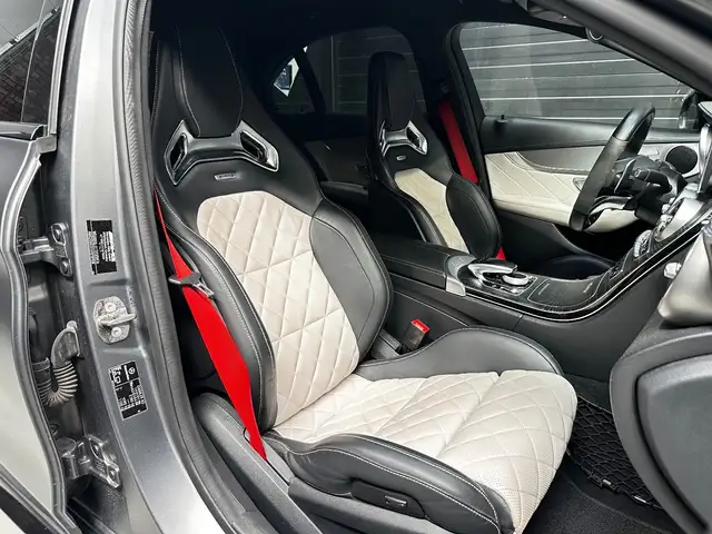 Mercedes-Benz C-Class view 15