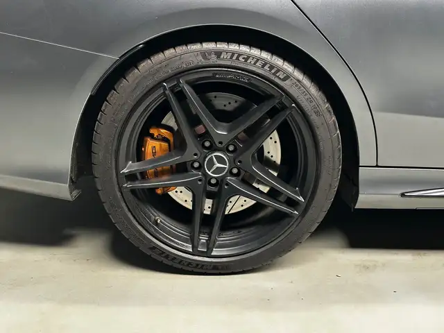 Mercedes-Benz C-Class view 7