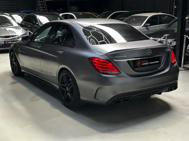 Mercedes-Benz C-Class view 6