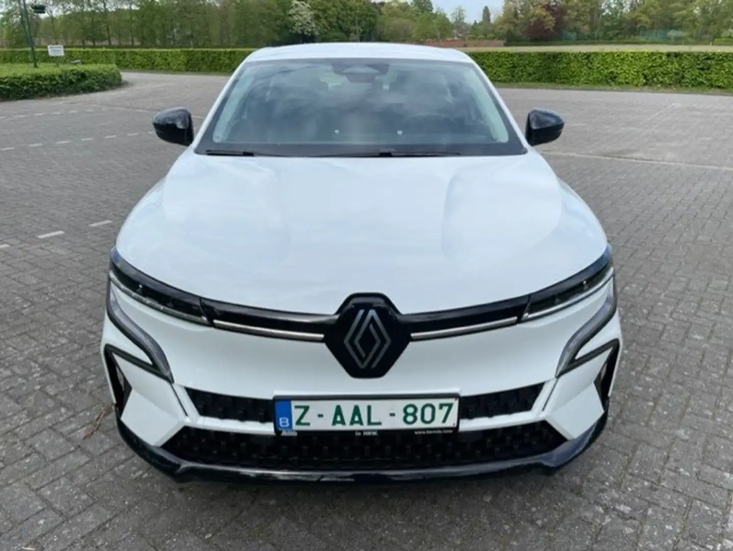 Renault Megane E-Tech 40 kWh Equilibre R130 Standard charge DEMOWAGEN White - 2