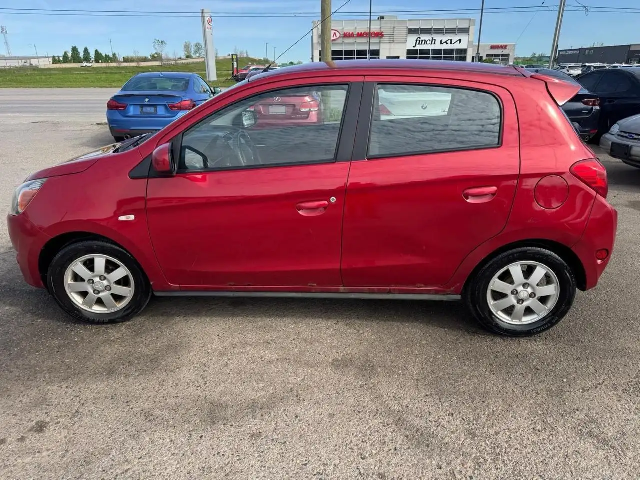 Mitsubishi Mirage снимка Mitsubishi Mirage