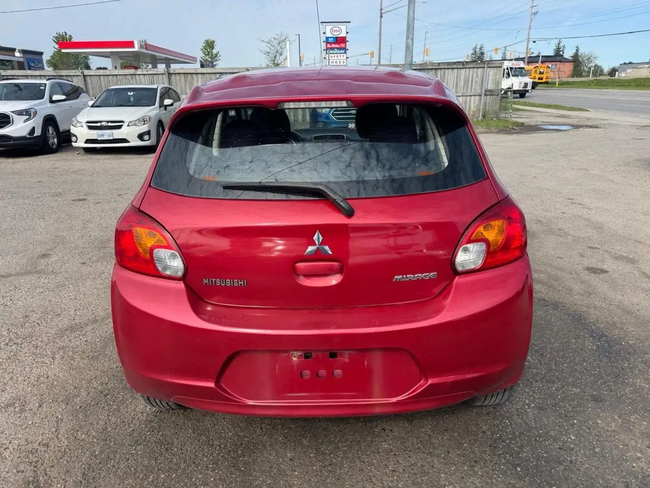 Mitsubishi Mirage снимка Mitsubishi Mirage