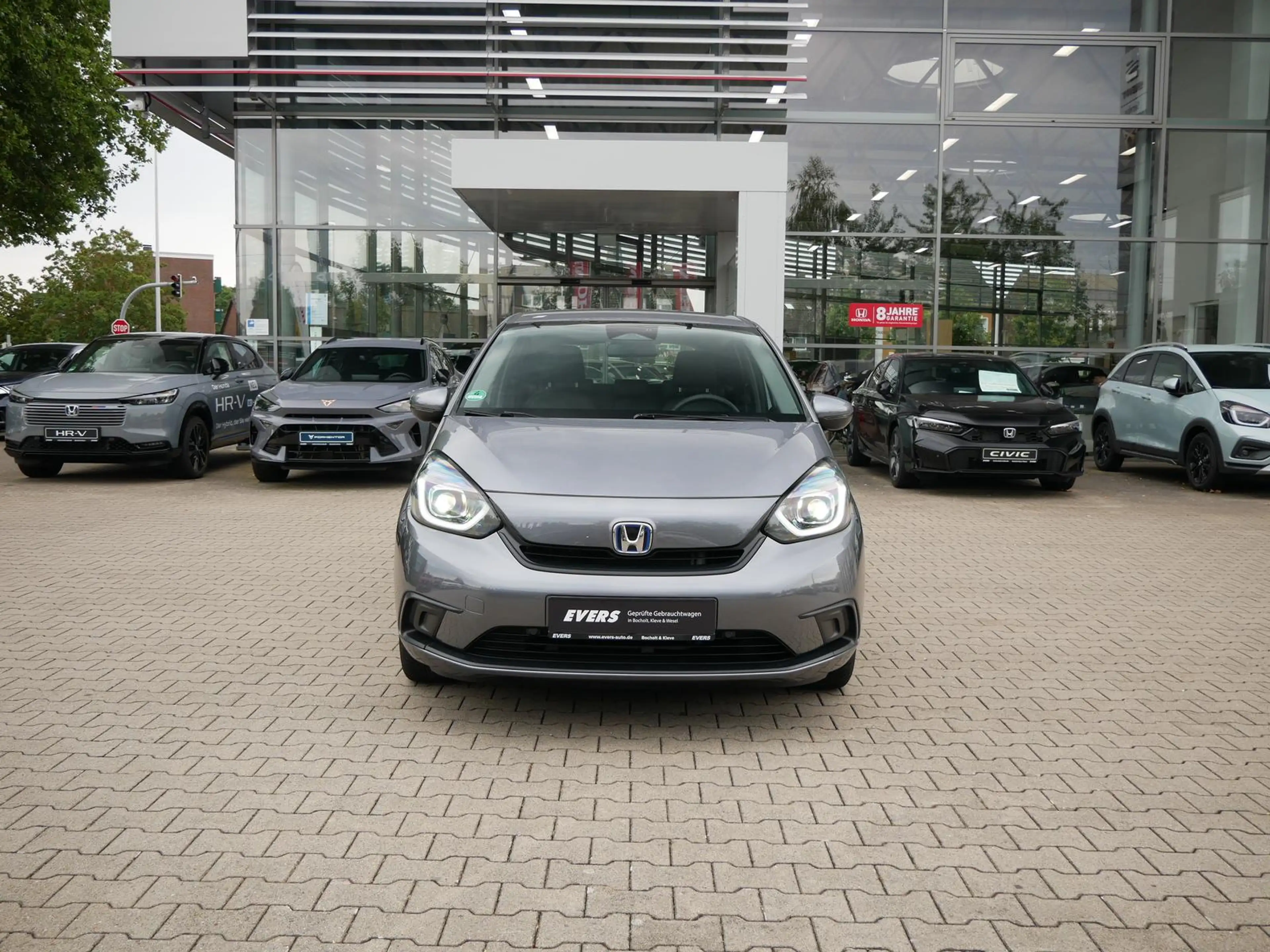 Honda Jazz Hybrid 1.5 Comfort LED + ACC — photo 4