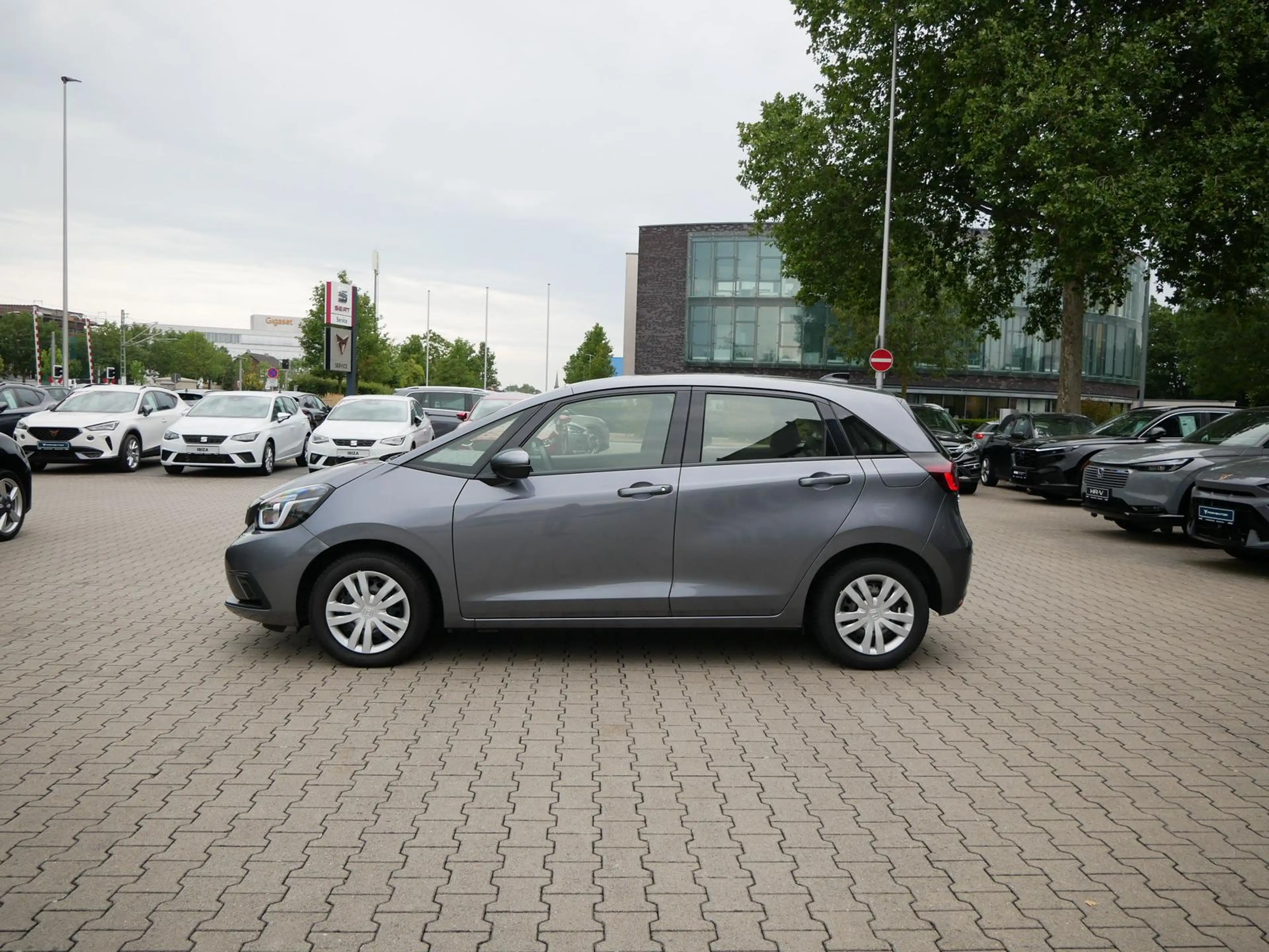 Honda Jazz Hybrid 1.5 Comfort LED + ACC — photo 10