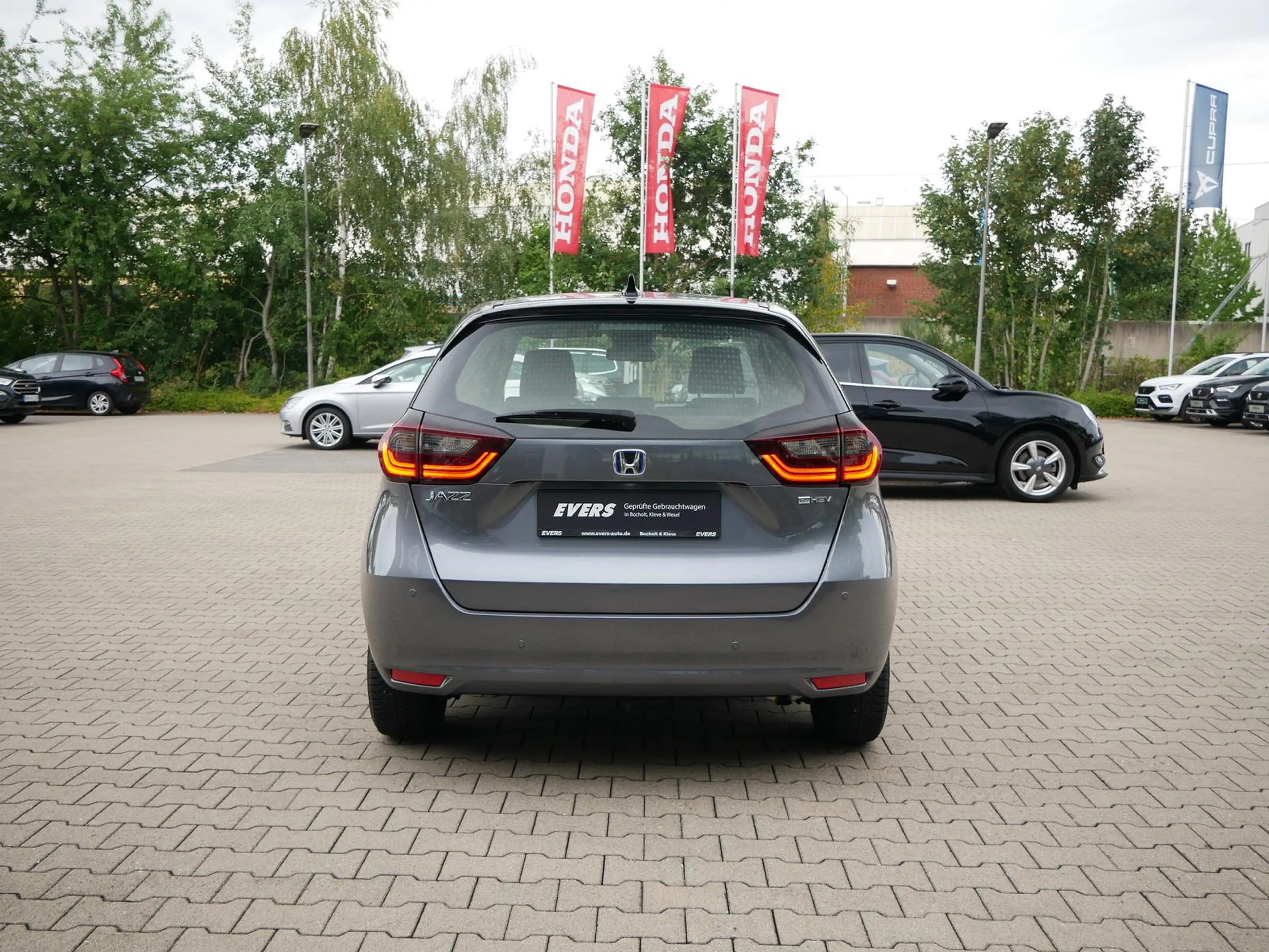 Honda Jazz Hybrid 1.5 Comfort LED + ACC — photo 8