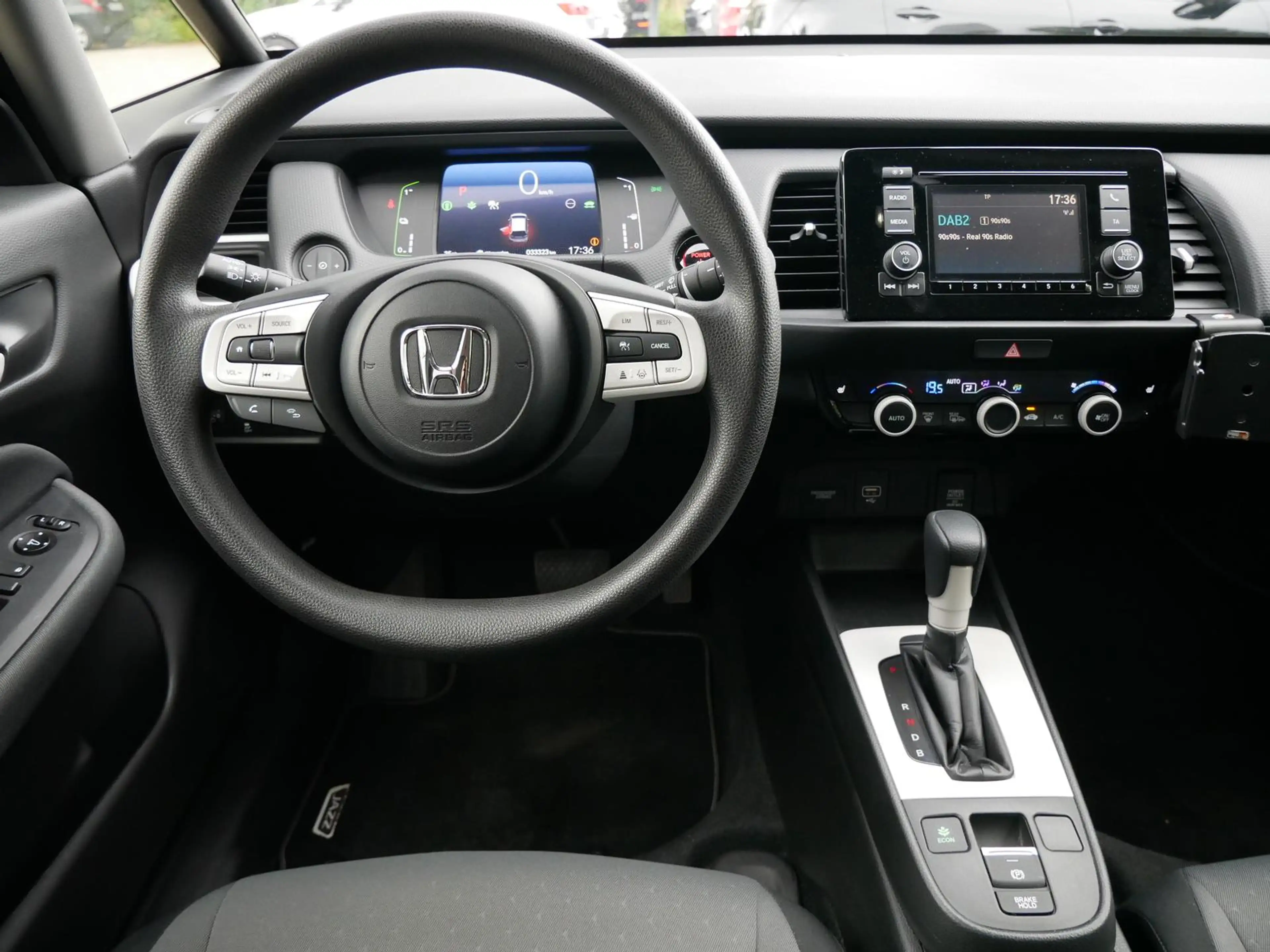 Honda Jazz Hybrid 1.5 Comfort LED + ACC — photo 14