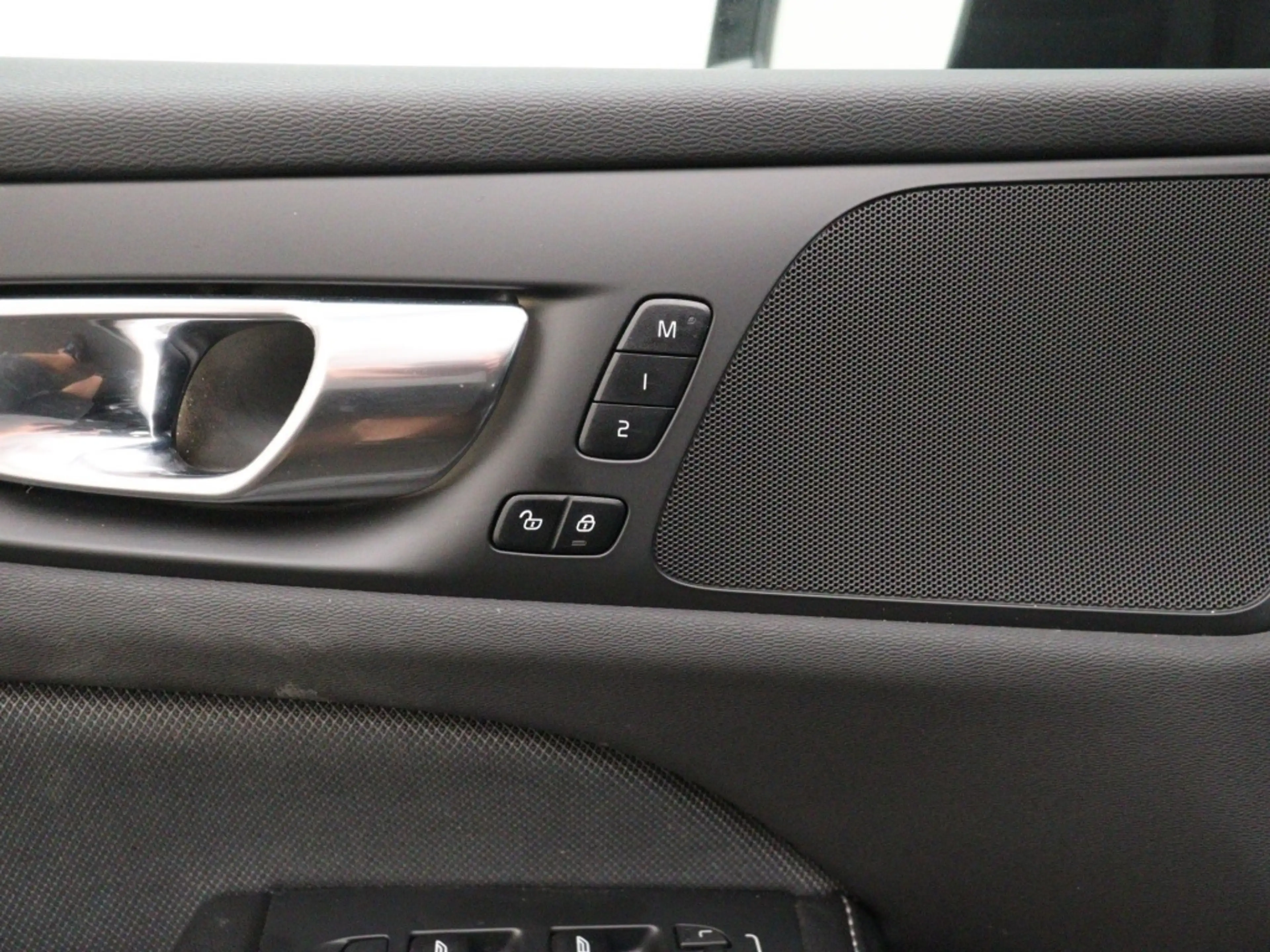 Volvo S60 B4 GT PLUS DARK 20INCH POLESTAR VELGEN GET-GLAS — photo 11