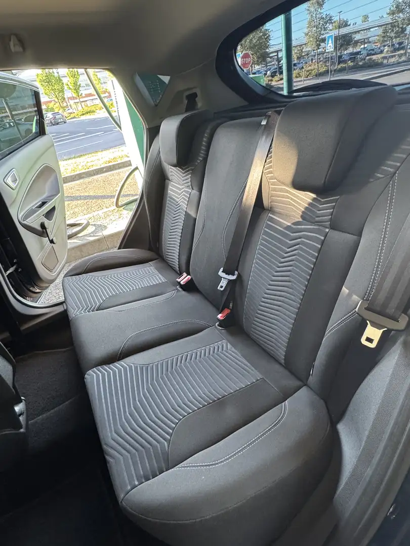 Ford Fiesta 1.6 TDCi 95 FAP Titanium Bleu - 2