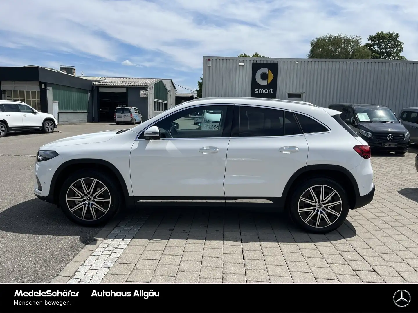 Mercedes-Benz EQA 350 EQA 350 4M Progressive 19"-AMG AHK 360° Keyless Blanco - 2