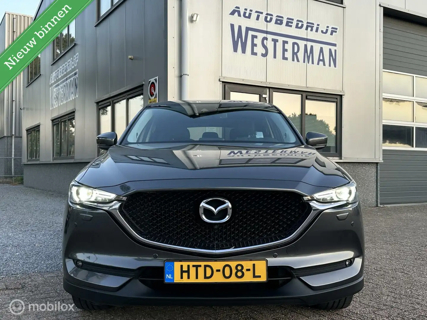 Mazda CX-5 2.0 SkyActiv-G AUT 165Pk Luxury Leer Navi Carplay Grijs - 2
