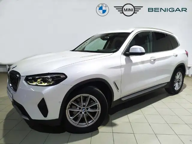 BMW X3 sDrive 18dA xLine