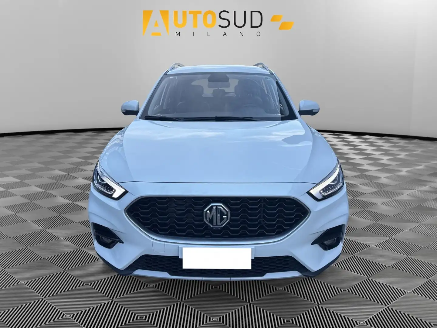 MG ZS 2021 1.5 Luxury Weiß - 2