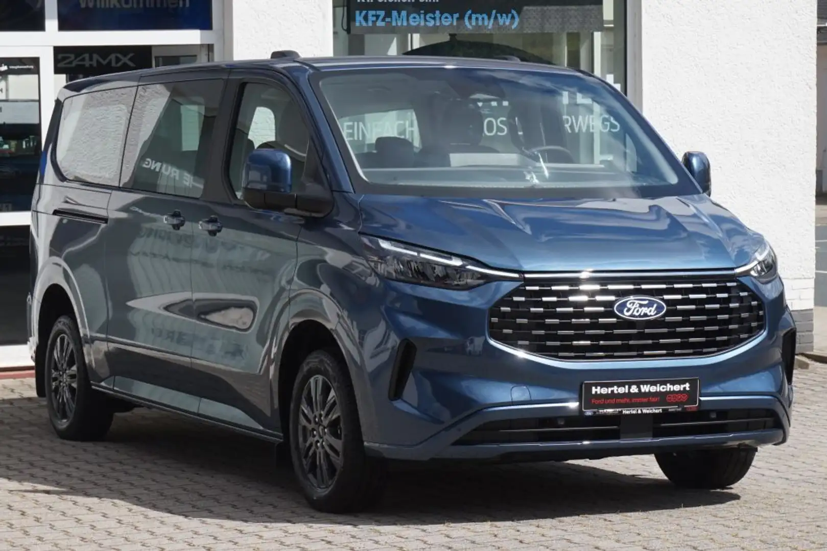 Ford Tourneo Custom 320 L2H1 VA Titanium TECH5 ACC NAVI LEDER Blau - 1