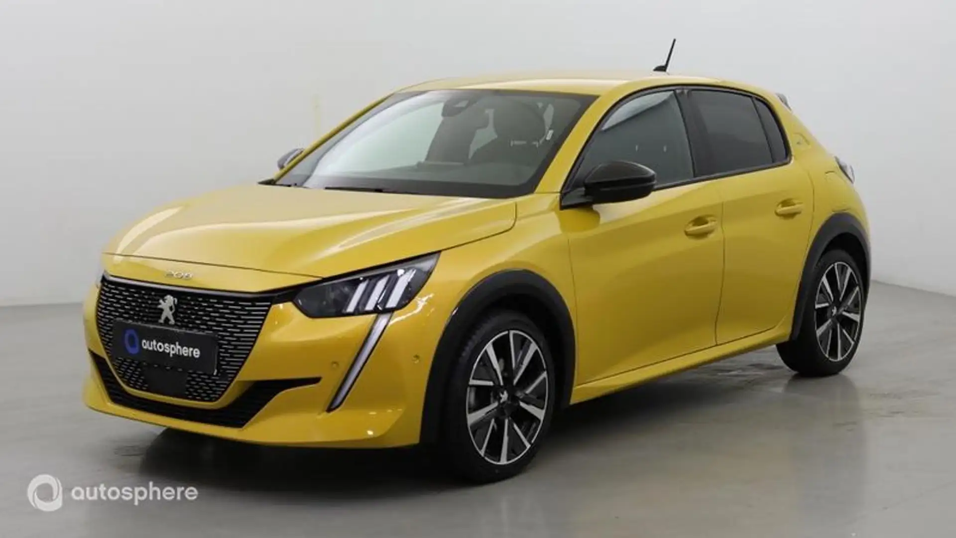 Peugeot 208 1.2 PureTech 100ch S\u0026S GT - 1