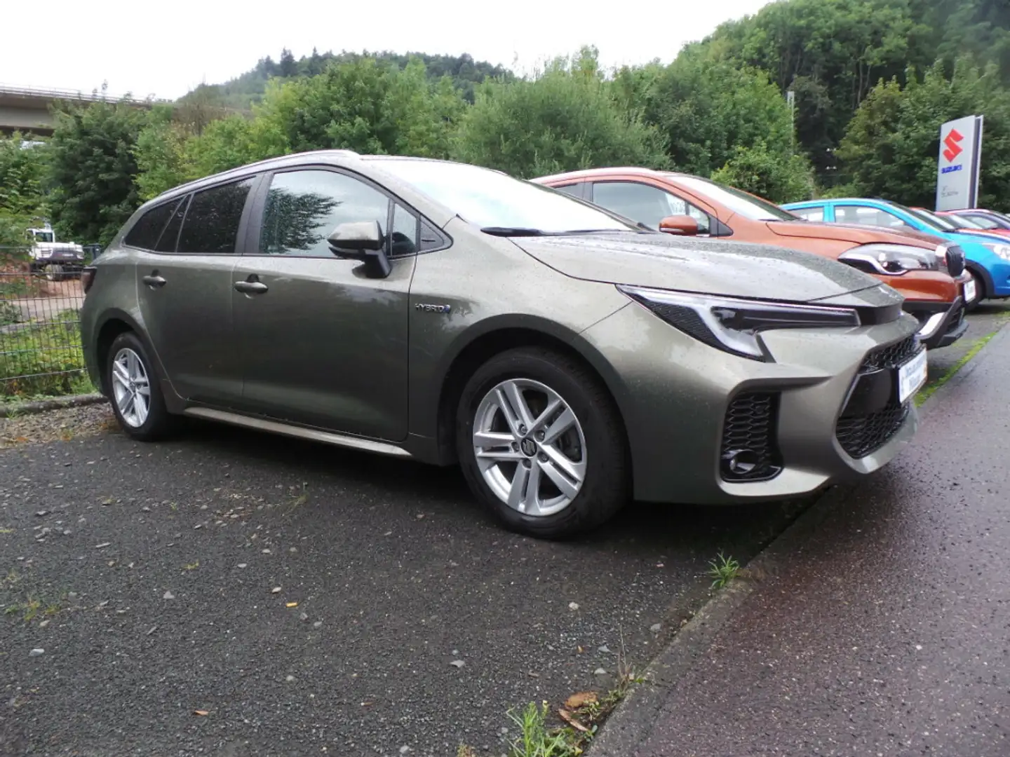 Suzuki Swace 1.8 Hybrid Comfort+ Bronze - 2