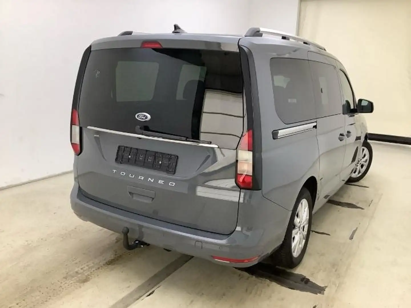 Ford Grand Tourneo Titanium  AHK Grau - 2