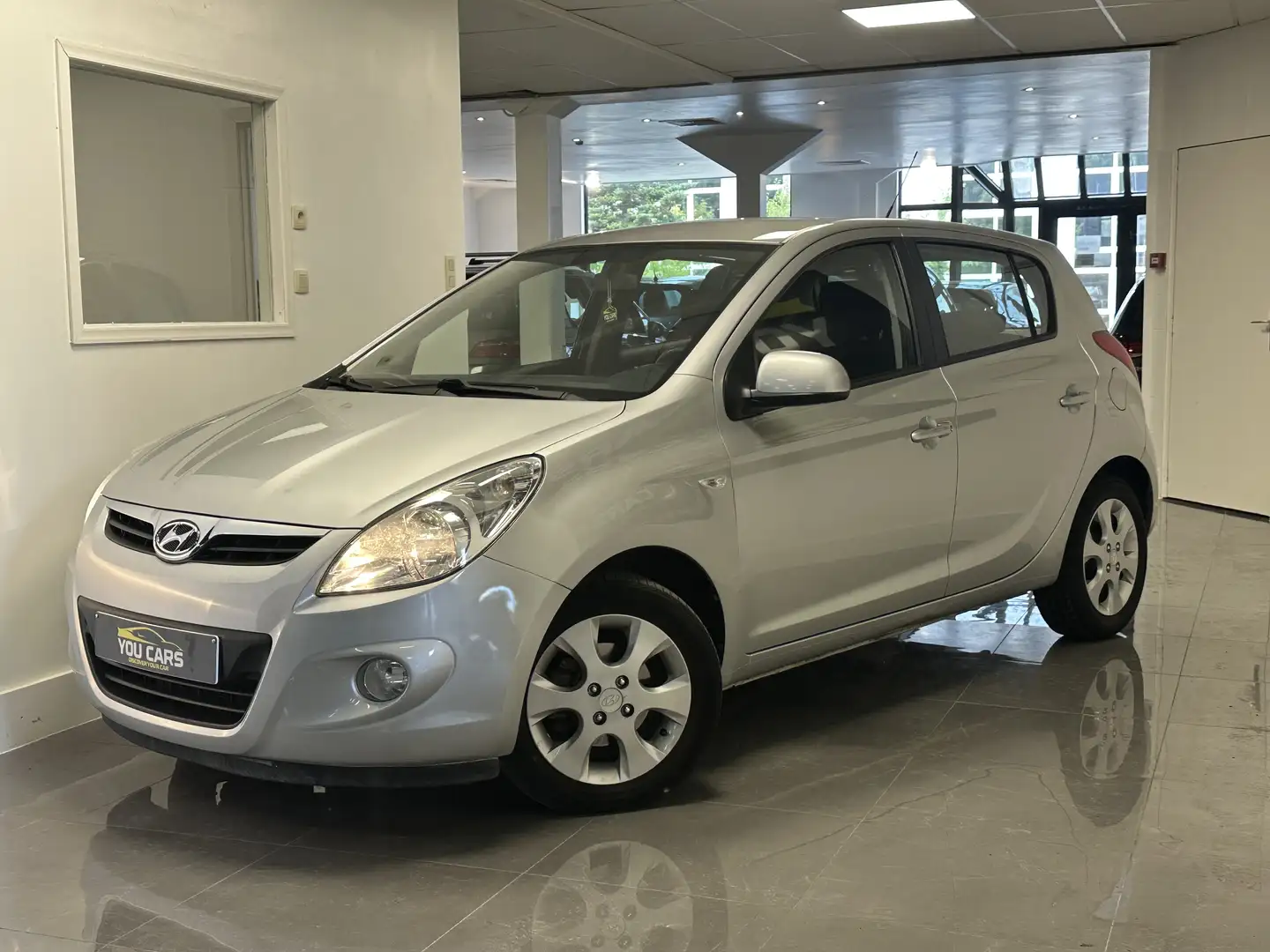 Hyundai i20 1.2 Comfort Zilver - 2