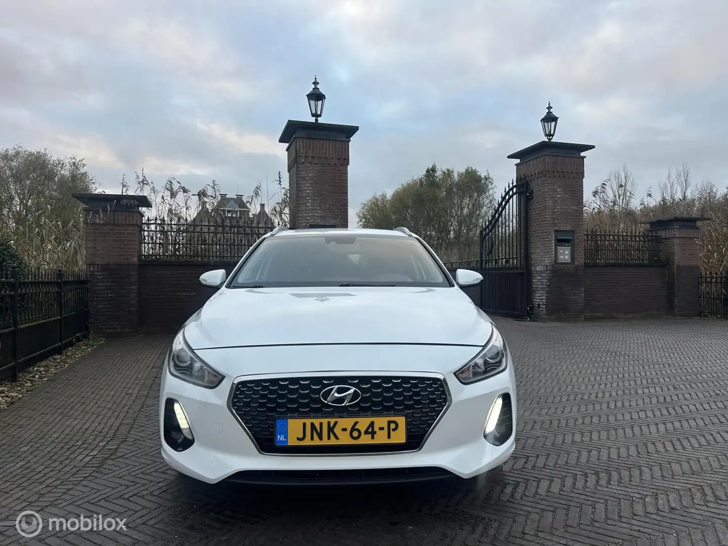 Hyundai i30 Wagon 1.0 T-GDI Premium Navi Camera LED GARANTIE Blanc - 2