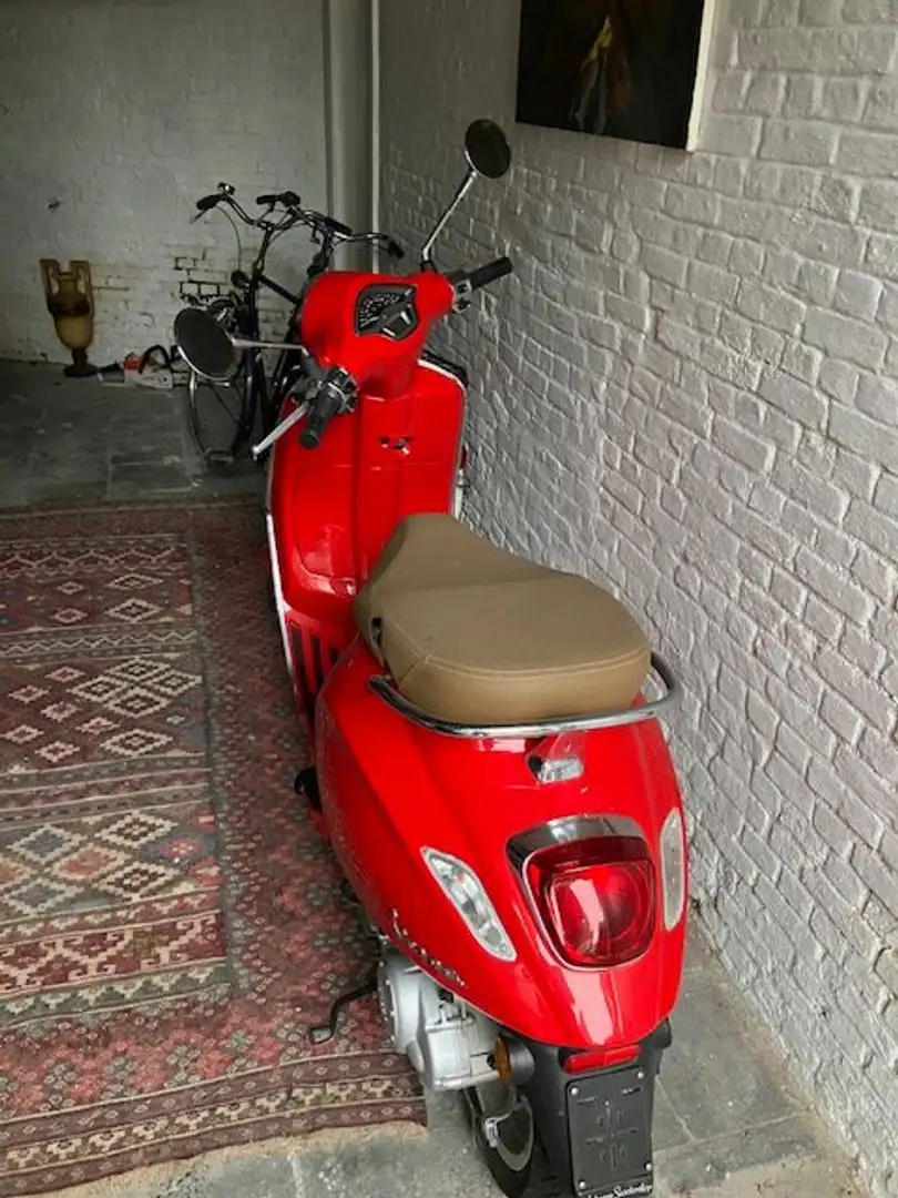 Vespa Primavera 50 Rouge - 1