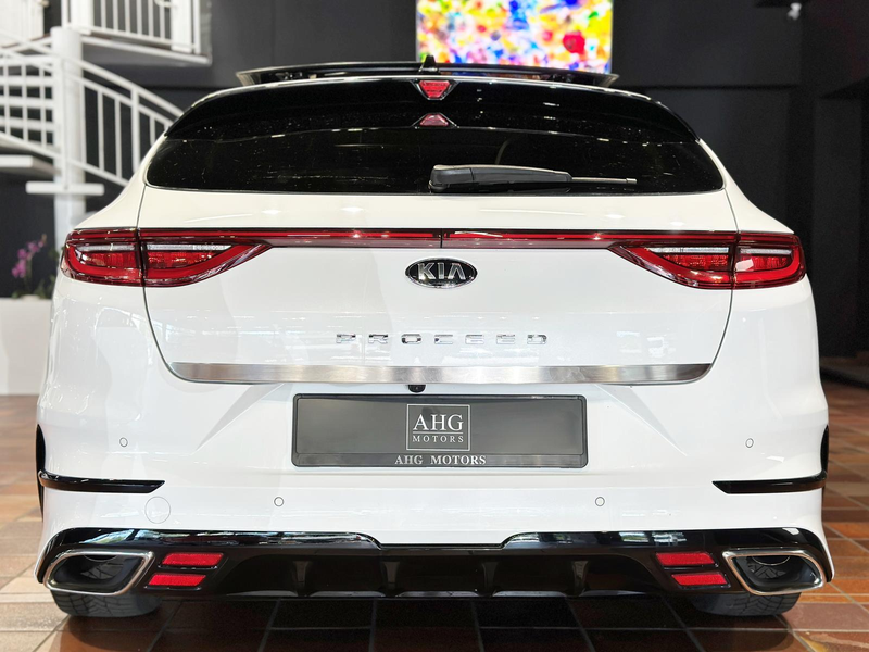 Kia ProCeed / pro_cee'd GT PANO MEMORY JBL ACC KEYLESS 4xSHZ 1HAND SCHECKH — photo 4