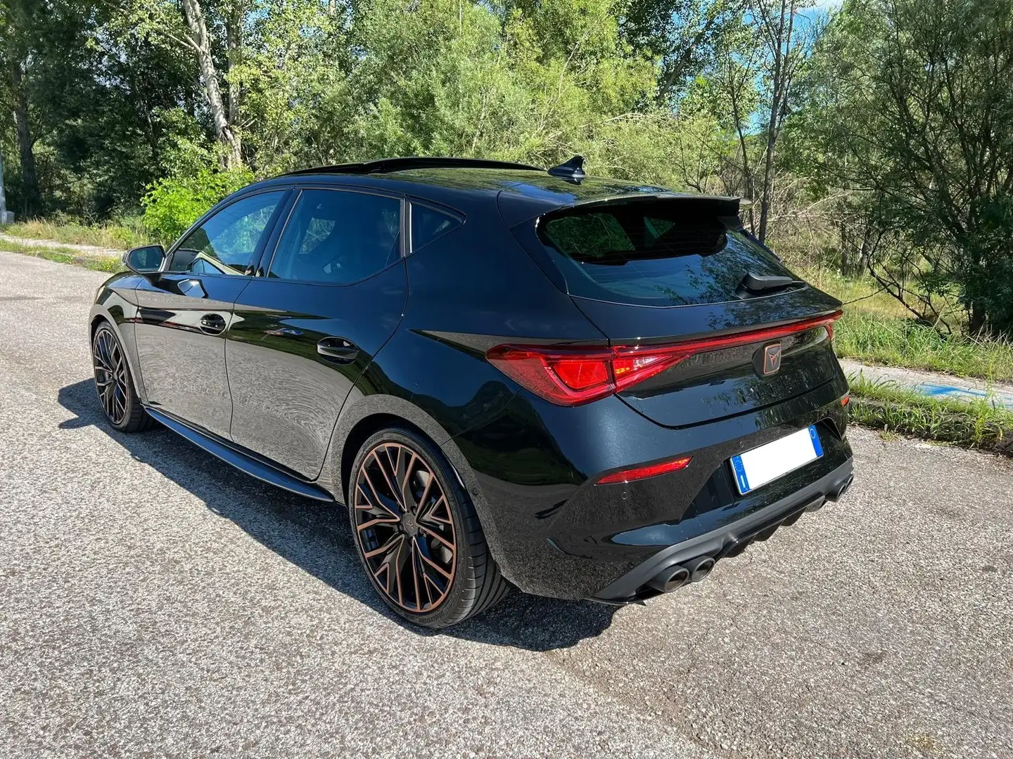 CUPRA Leon Leon 2020 2.0 tsi VZ CARBON 300cv dsg SELBET Noir - 2