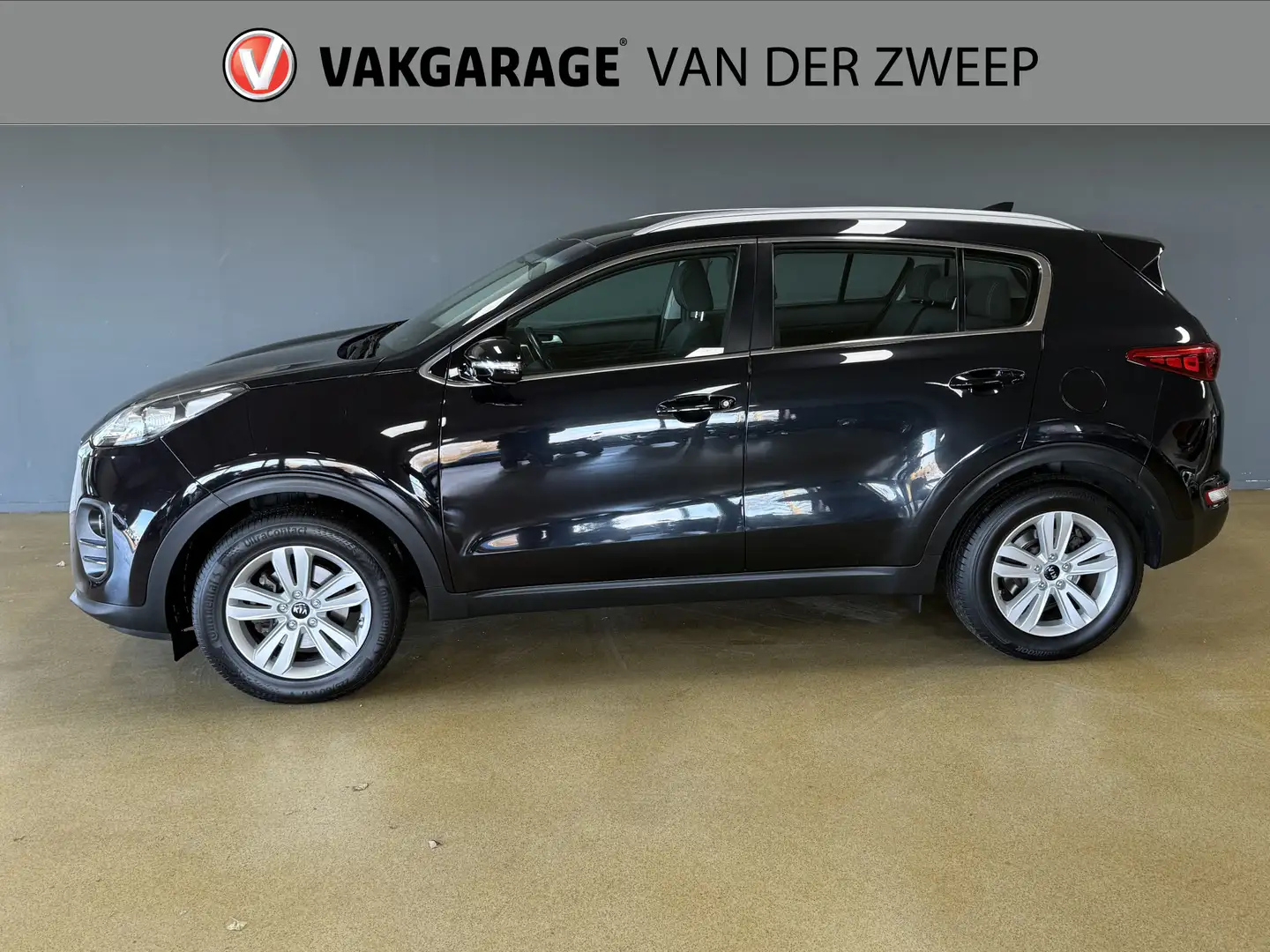 Kia Sportage 1.6 GDI ComfortLine Navigator | Cruise | Navi | Tr Negro - 2