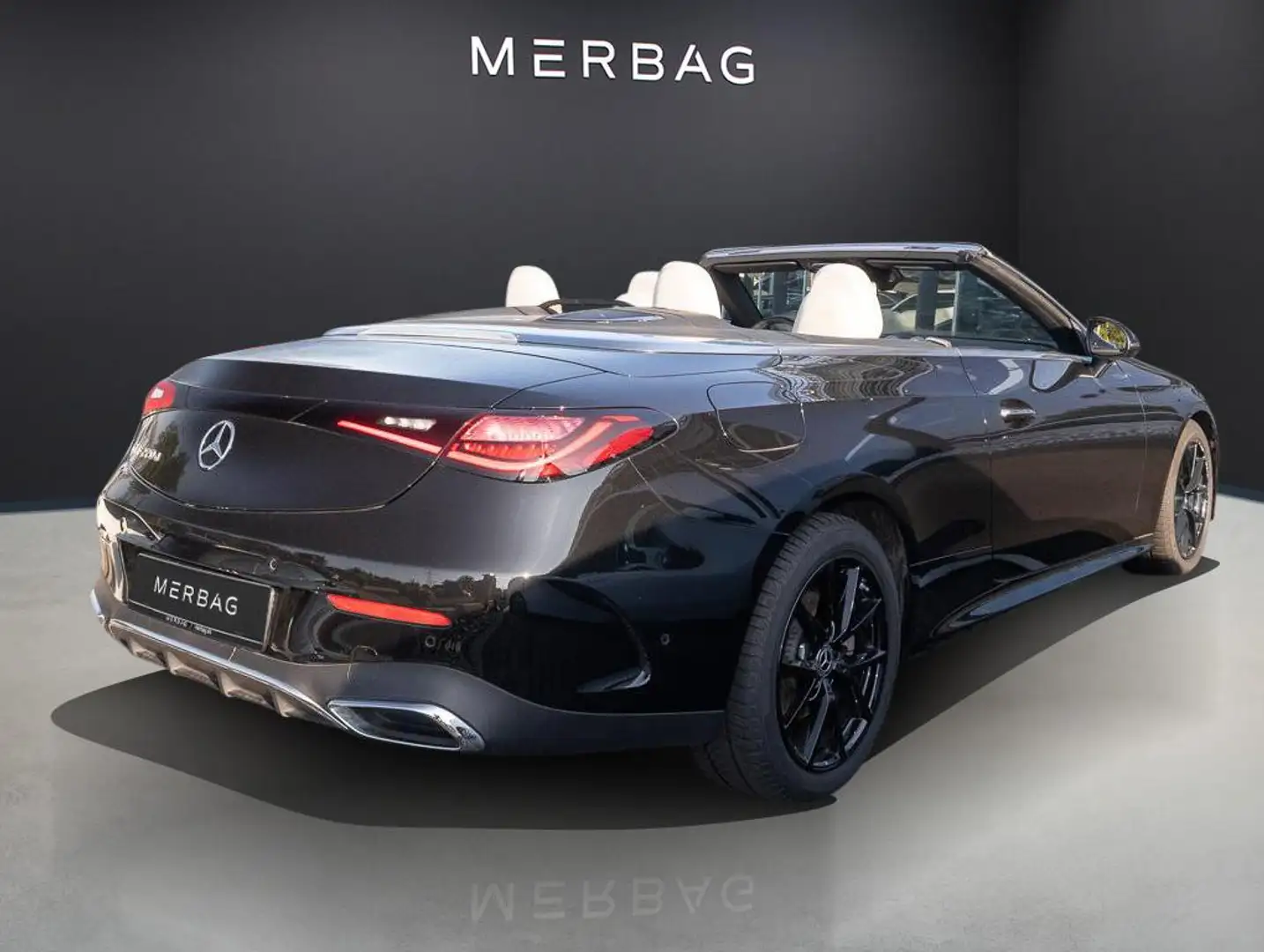 Mercedes-Benz CLE 220 d Cabriolet SpurW Sport W-Paket KeyLess Schwarz - 2