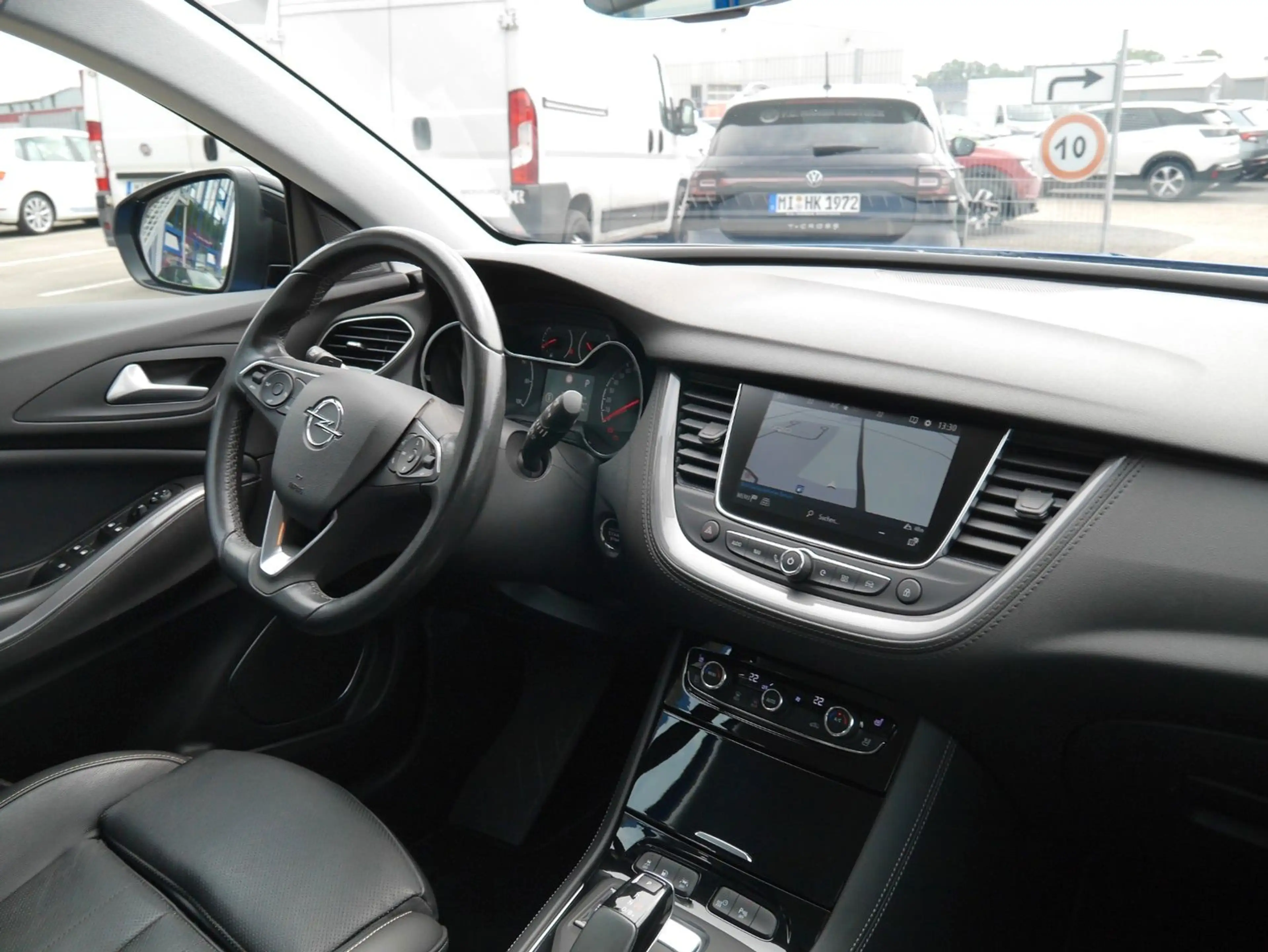 Opel Grandland X 225 LED/Navi/SHZ/Kamera/AHK — photo 12