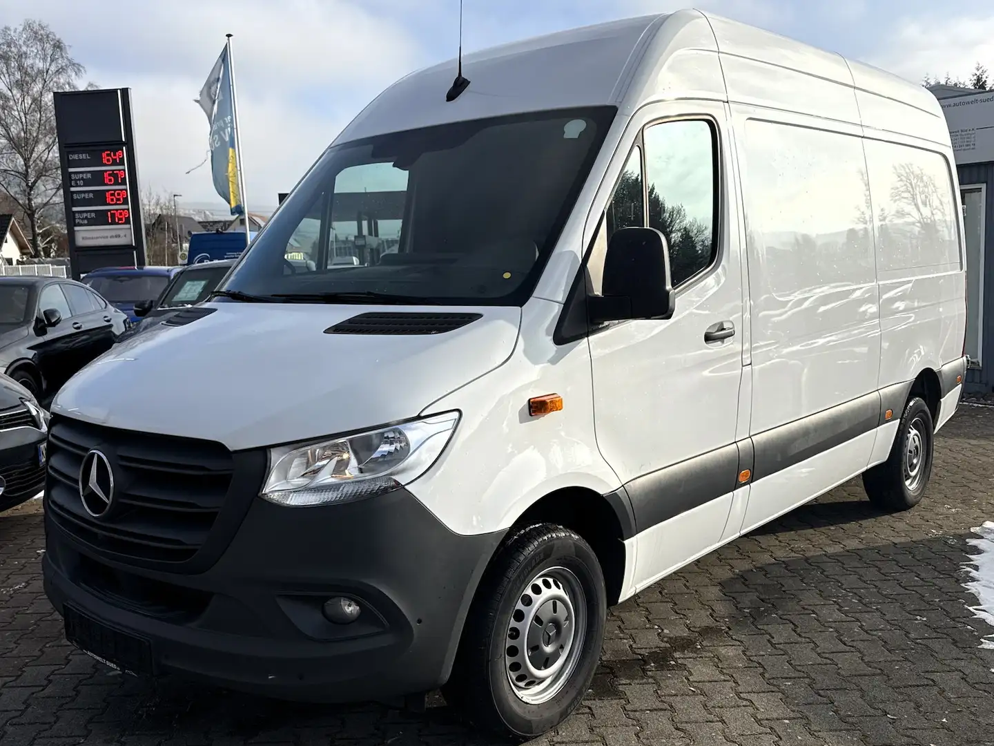 Mercedes-Benz Sprinter 317 CDI L2H2 MBUX 360° Navi SHZ Tempomat Weiß - 2
