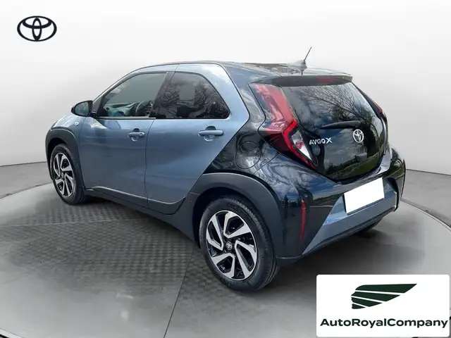Toyota Aygo X view 3