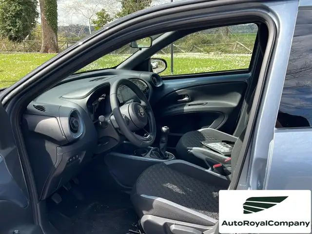 Toyota Aygo X view 9
