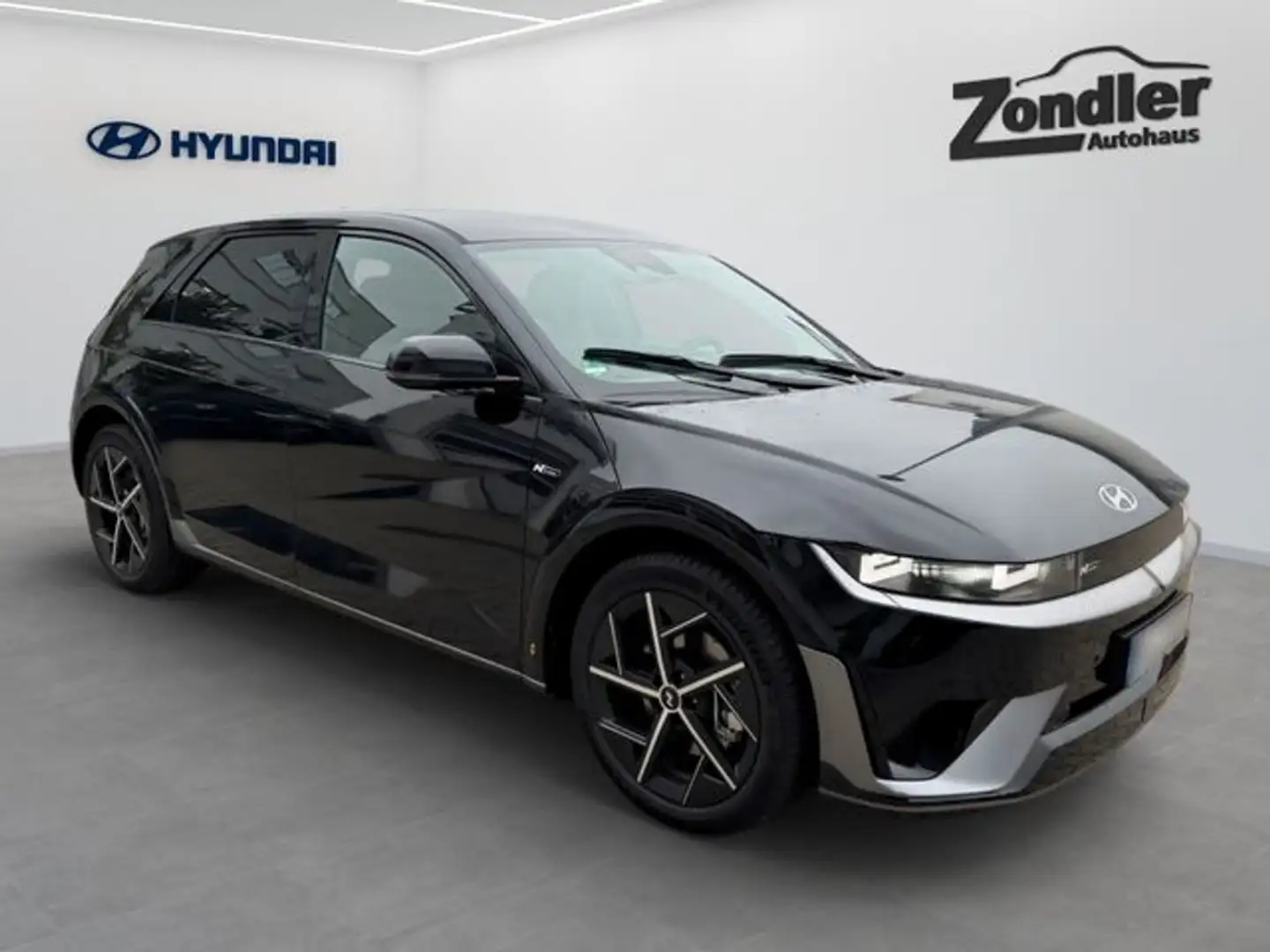 Hyundai IONIQ 5 Elektro 84kWh 2WD Line Sitz-Paket StandHZG Navi Le Noir - 2