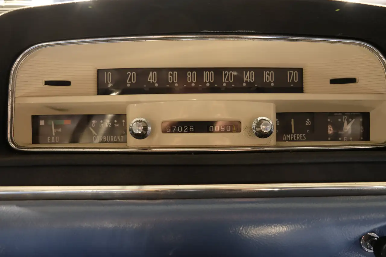 Peugeot 404 Unieke en gerestaureerde conditie, foto 9
