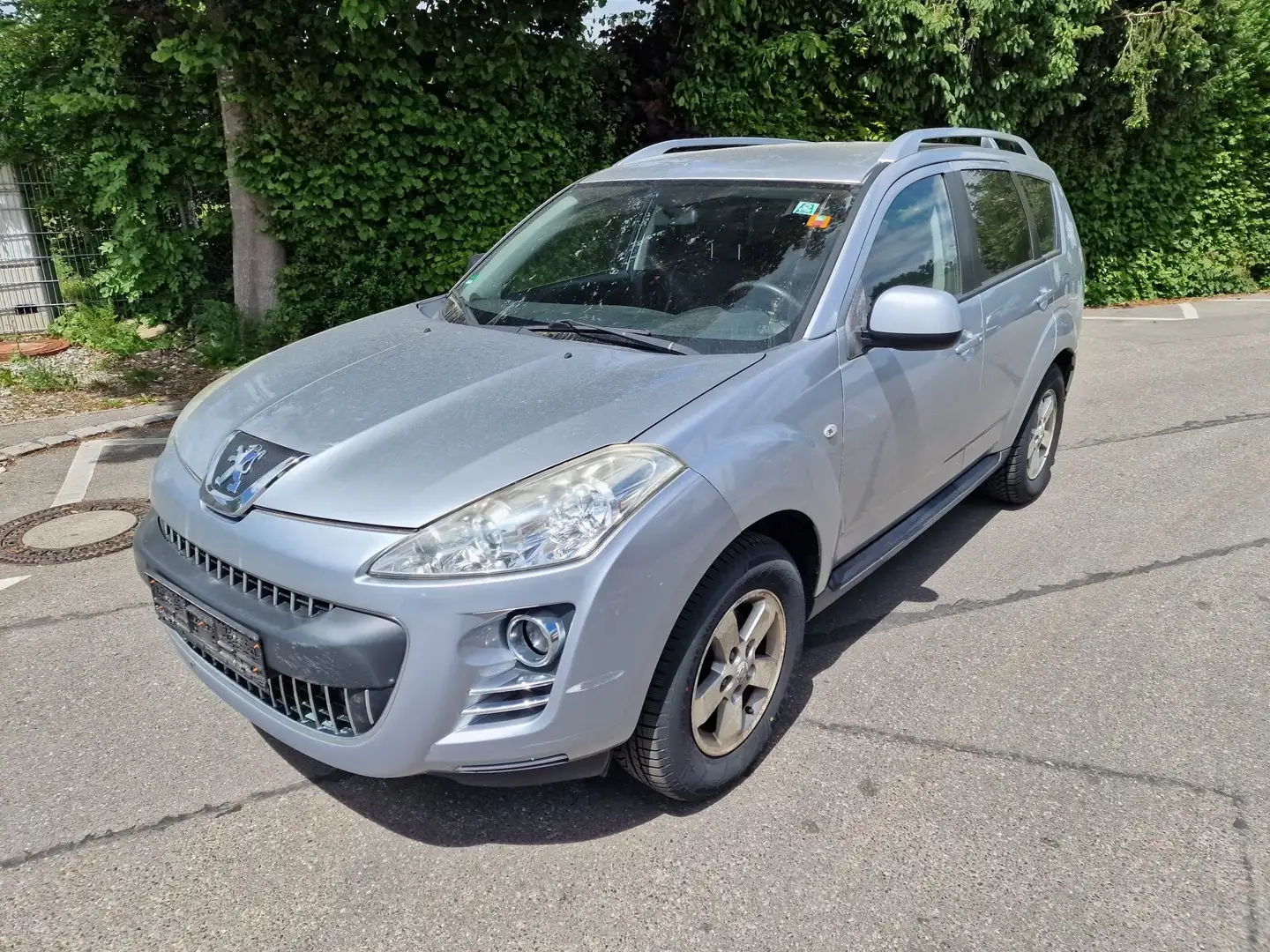 Peugeot 4007 Sport Gri - 2