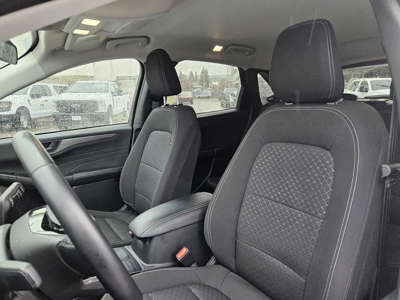 Ford Escape снимка Ford Escape