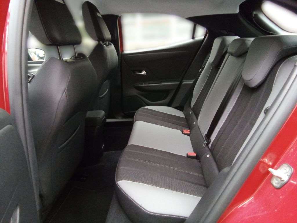 Opel Mokka E