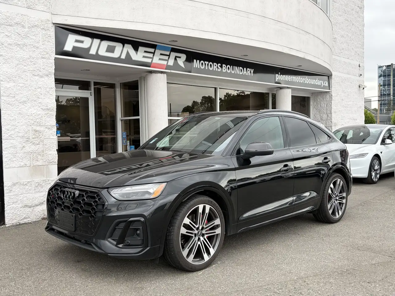 2022 Audi SQ5