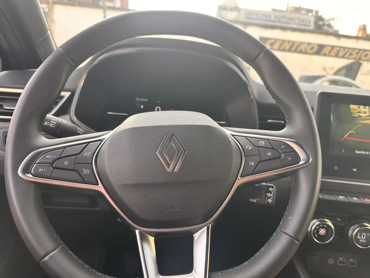 Renault Clio 1.0 eco-g Techno 100cv, миниатюра 13
