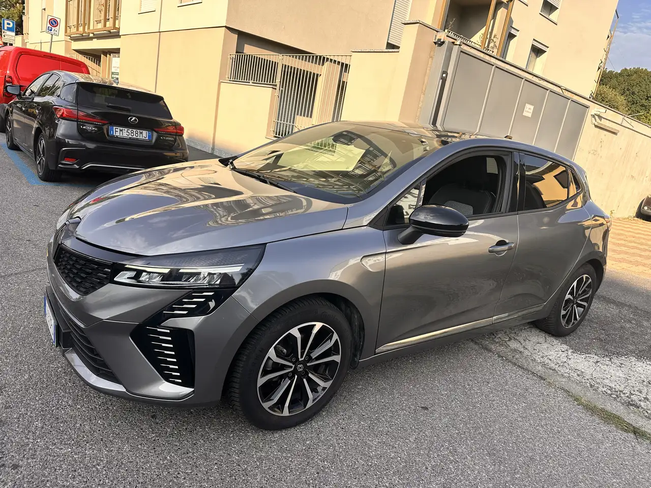 Renault Clio 1.0 eco-g Techno 100cv, миниатюра 2