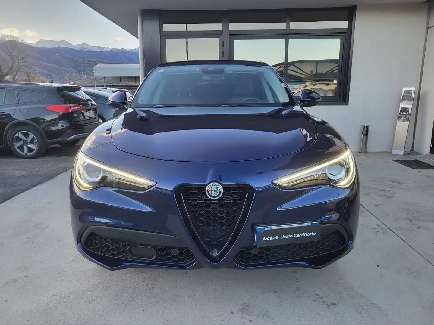 Alfa Romeo Stelvio Stelvio 2.0 t Sprint Q4 200cv auto Blu/Azzurro - 2