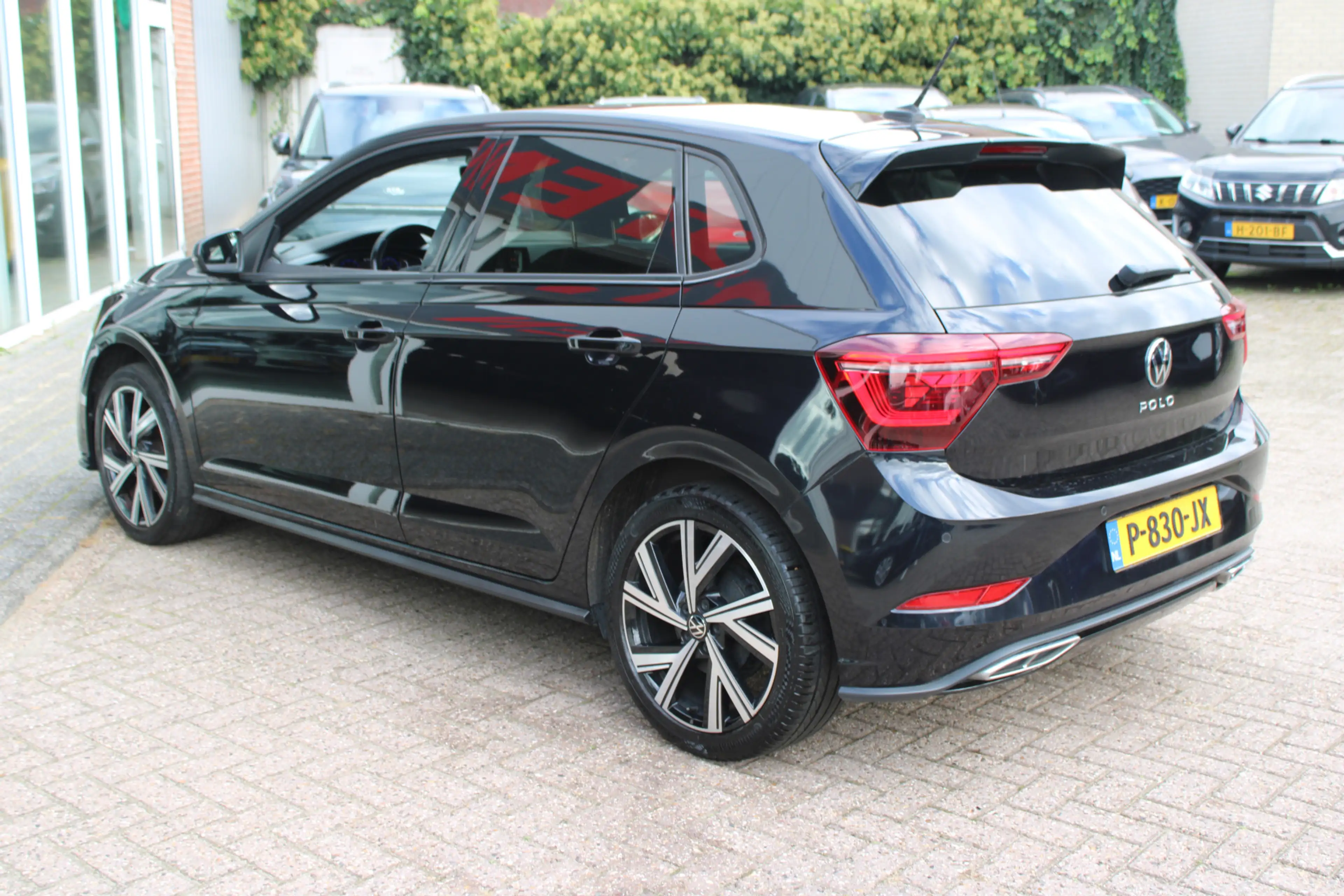 Volkswagen Polo 1.0 TSI R-Line Business — photo 27