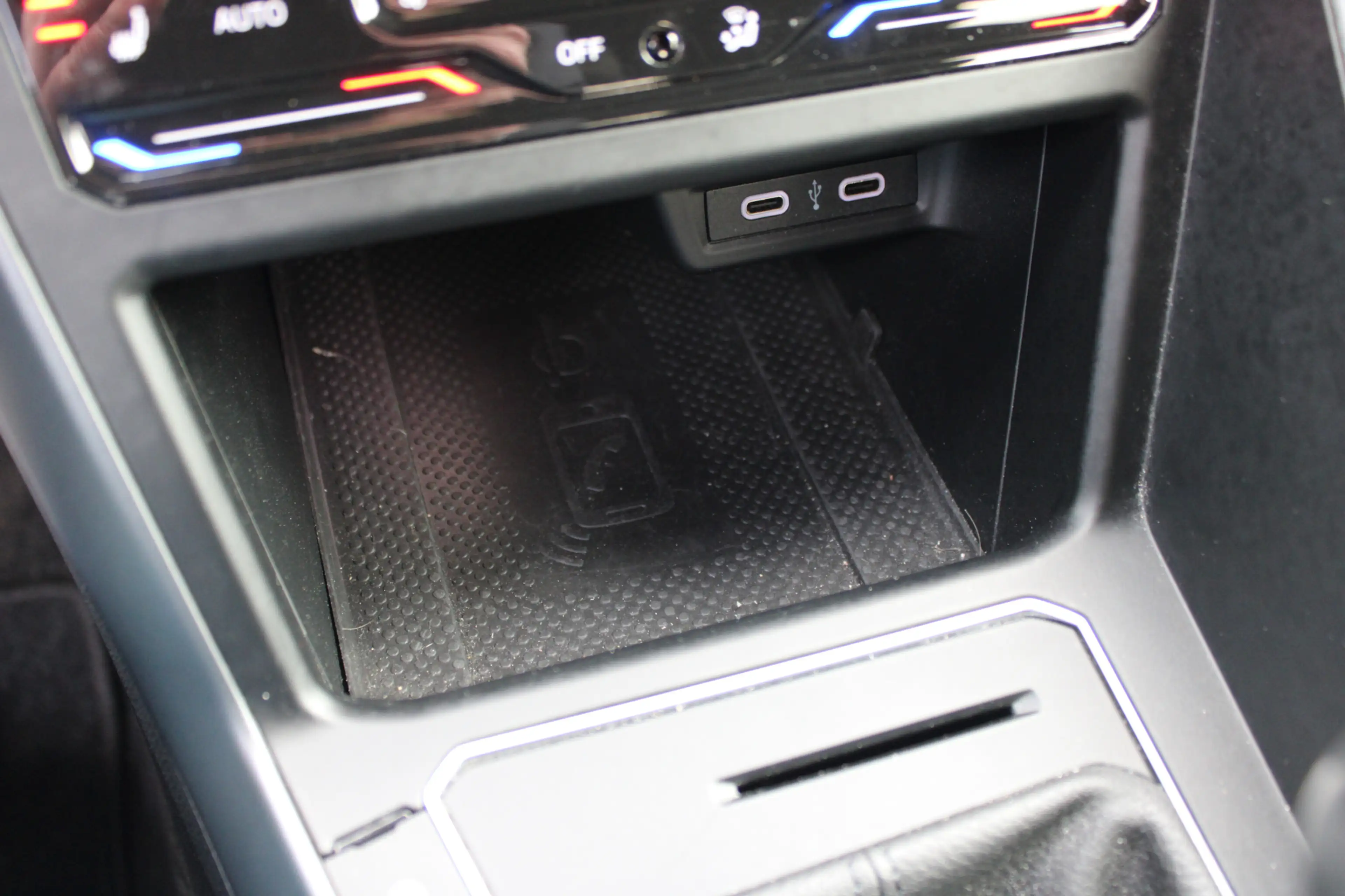 Volkswagen Polo 1.0 TSI R-Line Business — photo 15