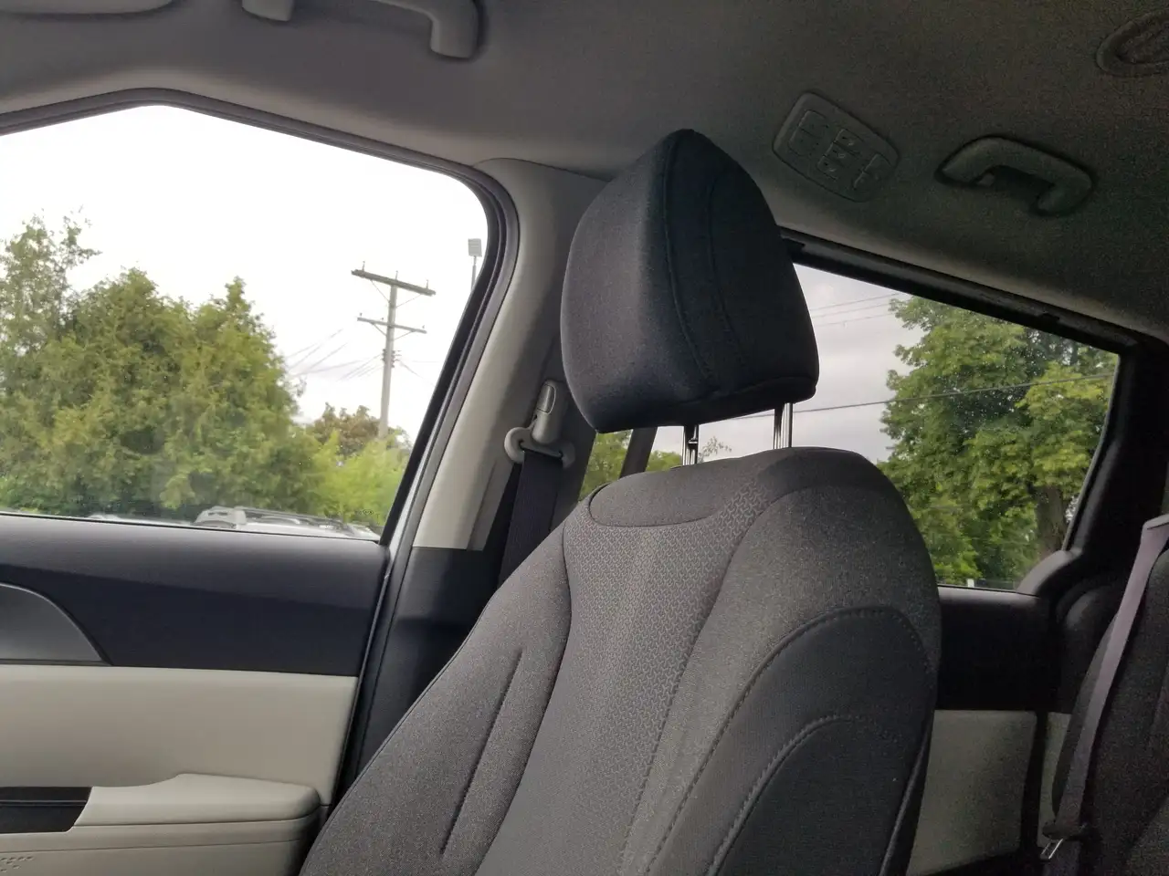 Kia Carnival photo Kia Carnival