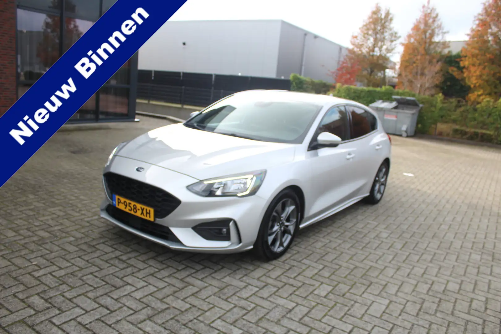 Ford Focus 1.0 125 PK Automaat ST Line Carplay-Keyless-Trekha Grijs - 1