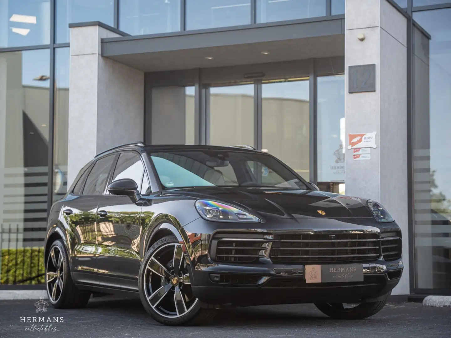 Porsche Cayenne 3.0 E-Hybrid Platinum / 1st owner / Pano / Bose / Blauw - 1